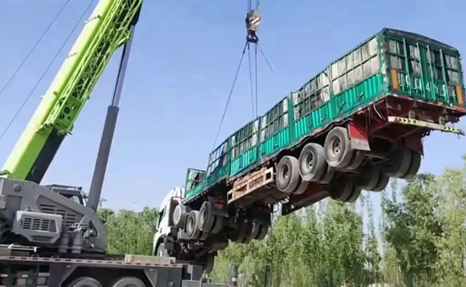 余干道路脱困救援案例